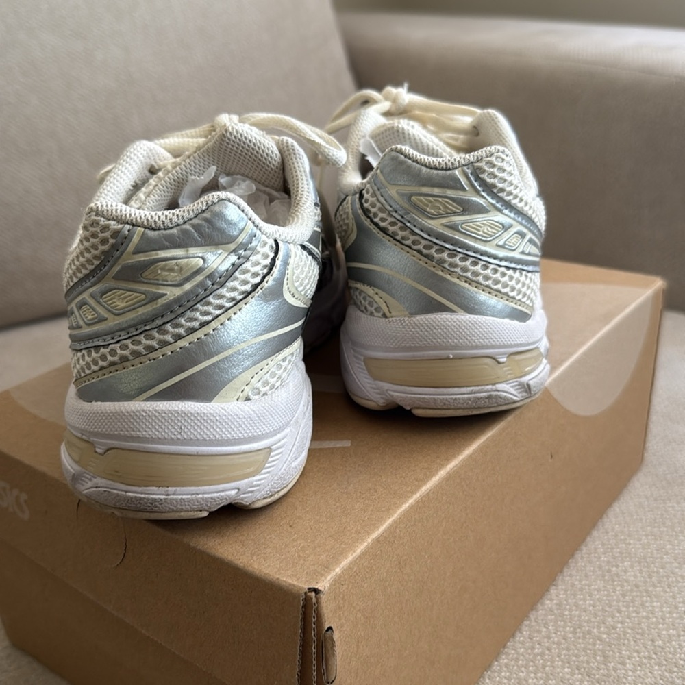 ASICS GEL-1130 in Cream/Pure Silver - Picture 2 of 6